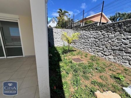 Location Appartement 3 pièces 90m² STE CLOTILDE 97490 - Photo 3