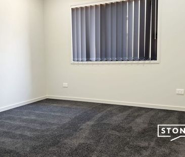 Modern 4-Bedroom Home with Media Room – Perfect for Family Living! - Photo 5