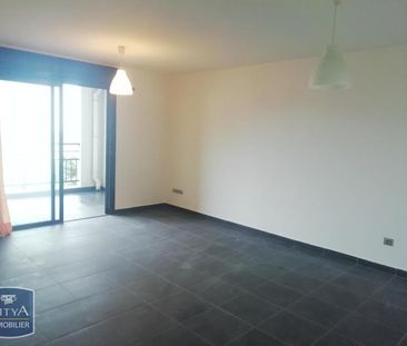 Location Appartement 3 pièces 61m² ST PIERRE 97410 - Photo 1