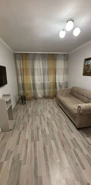 Oferim spre inchiriere garsoniera in zona Mihai Bravu - Fotografie 1