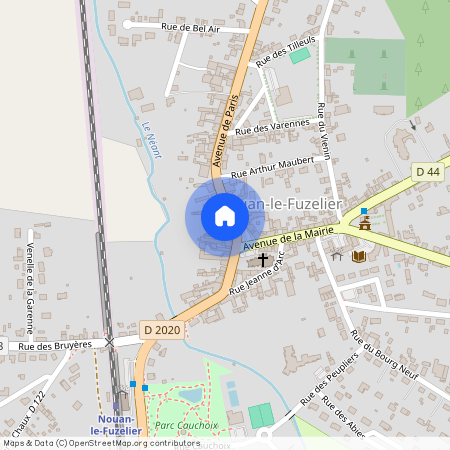 13 Place Saint-Martin appartement rdc gauche ou face entrée, Nouan-le-Fuzelier France