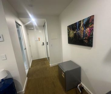 THE STUDENT RESIDENCE - Masonic, a home like no other. - Photo 5