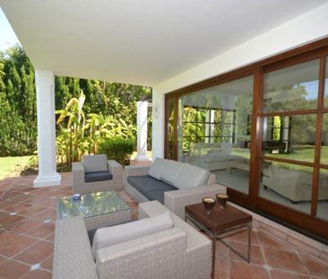 Detached Villa · Guadalmina Baja - Photo 6