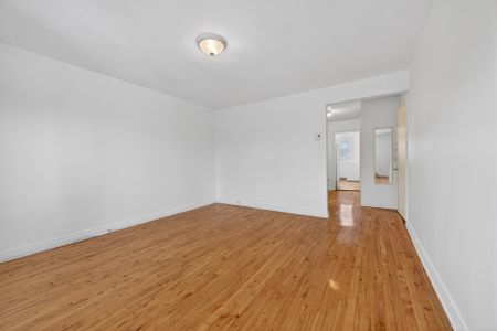 2111 Av. Beaconsfield, #3 - Photo 2