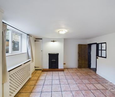 2 bedroom cottage to rent - Photo 1