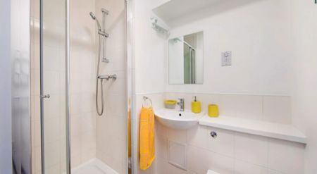 Bronze Ensuite - Photo 4