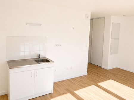Location Appartement 1 pièce 28m² - Photo 5