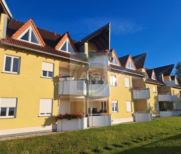 Traumwohnung mit Traumblick + Tiefgarage - Photo 1