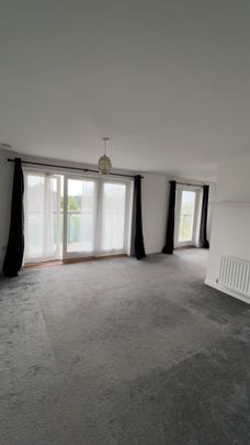Spacious 1 bedroom flat in Barking Riverside for rent ( With a large balcony) - Photo 1