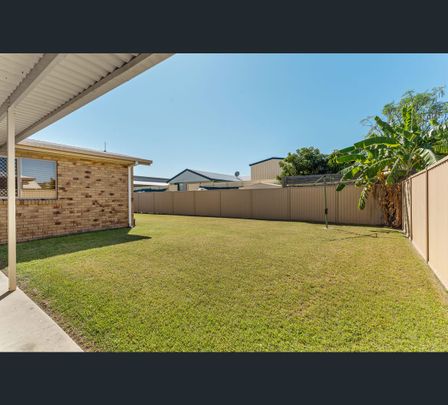 28 Smithwick Street, Norman Gardens, Qld 4701 - Photo 1