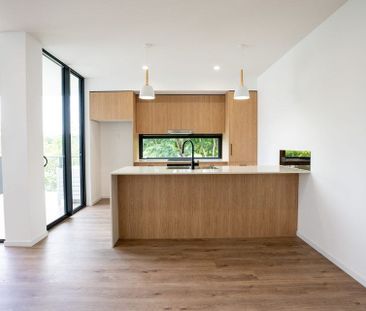 WELL DESIGNED APARTMENT - Photo 1