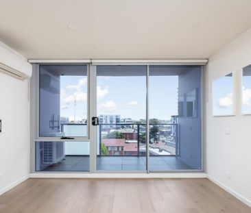713/1 Moreland Street, Footscray VIC 3011 - Apartment For Rent | Do... - Photo 1