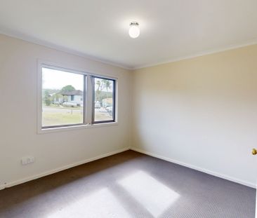 15 Lachlan Street, Windale NSW 2306 - Photo 5