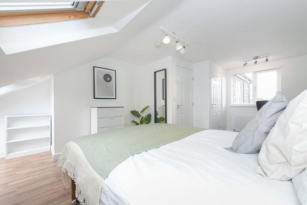 5 bedroom house to rent - Photo 1