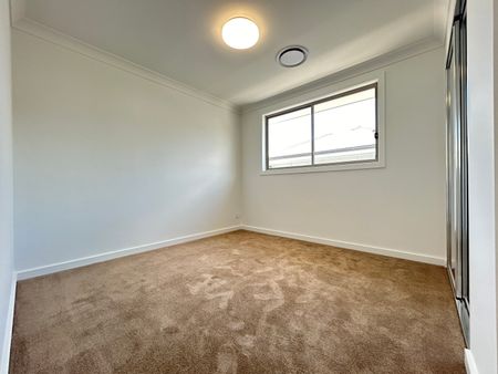 7 Stringybark Road, Oakville NSW 2765 - House For Rent | Domain - Photo 3