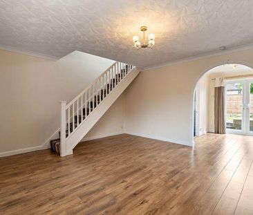 2 bedroom semi-detached house to rent - Photo 3