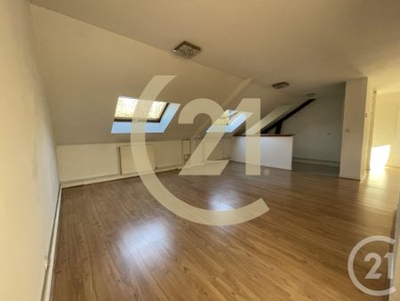 Location Appartement 3 pièces 53m² LILLEBONNE 76170 - Photo 3