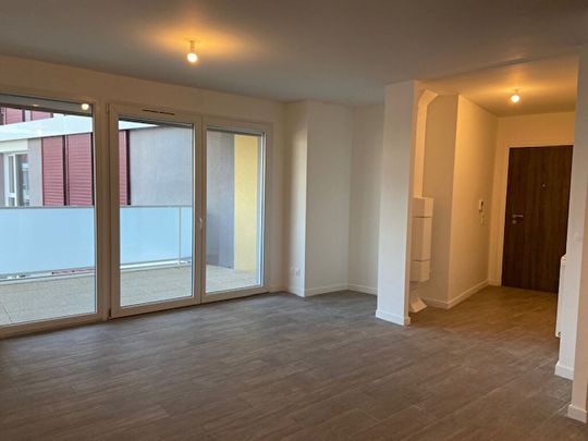 Location Appartement 4 pièces 83m² - Photo 1