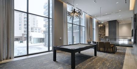 For Lease - 2450 Old Bronte Road Unit# 647, Oakville, Ontario - Photo 2