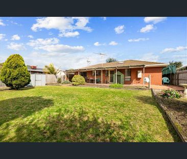 Character-Filled Home with Spacious Yard in Prime Corio Location - Photo 4