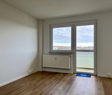 Wohnen über den Dächern: altersgerechtes Wohnen mit Einbauküche - Photo 1