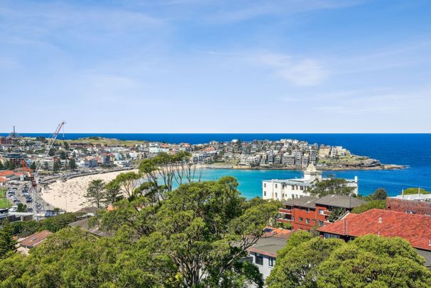 Sun-Drenched Bondi Haven with Spectacular Bondi Beach Views! - Photo 1