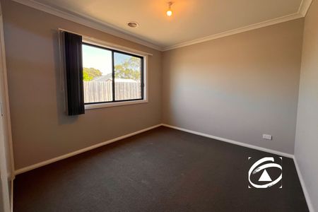 61A Strong Drive, 3976, Hampton Park Vic - Photo 2