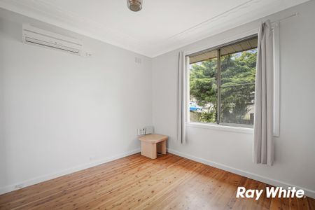 READY TO MOVE IN Three Bedroom Family Home With Oversized Backyard! - Photo 2