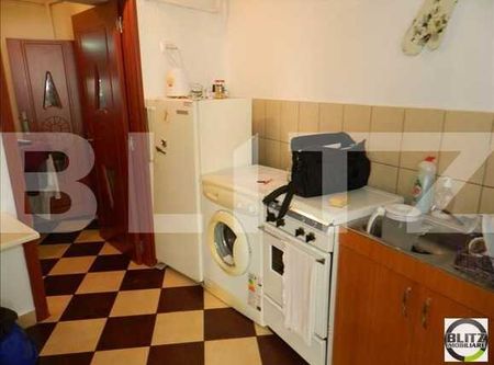 De inchiriat apartament cu 1 camera, 30 mp, zona strazii Mamaia! - Fotografie 4