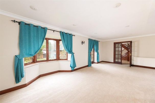 4 bedroom barn conversion to rent - Photo 1