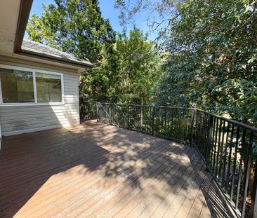 3 Bedroom home Close to Amenities - Photo 1