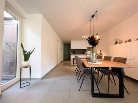 Instapklaar gelijkvloers appartement met 2 slaapkamers te Ruddervoorde! - Foto 3