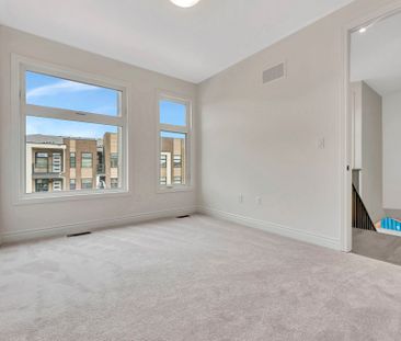 For Lease - 1404 Courtleigh Trail, Oakville, Ontario - Photo 6