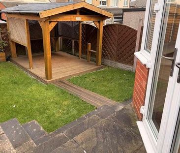 St. Annes Avenue, Huddersfield, HD3 - Photo 6