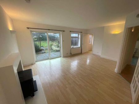 Oundle Road, Orton Longueville, Peterborough, Cambridgeshire, PE2 - Photo 2