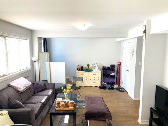 For Lease - 244 Penetanguishene Road Unit# 15, Barrie, Ontario - Photo 1