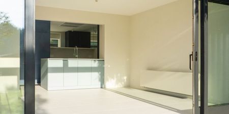Woning te huur in Harelbeke voor € 1.200 met 4 slaapkamers - Photo 3