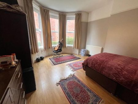 Apt 1, 38 San Souci Park, Belfast, BT9 5BZ - Photo 4