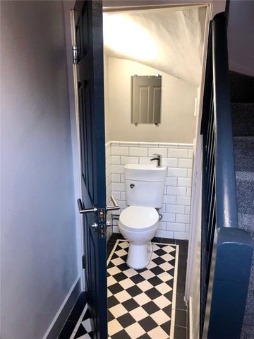 Gladstone Street, Beeston, Nottingham, Nottinghamshire, NG9 - Photo 4