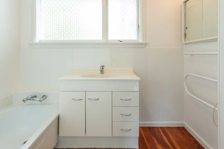 Sunny in Sunmer - Photo 4