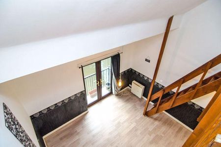 2 bedroom property to rent - Photo 3