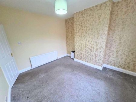 Ayresome Green Lane, Middlesbrough, TS5 - Photo 5