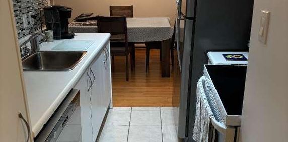 4 ½ Disponible maintenant (et/ou) Déc.Janvier - Photo 2