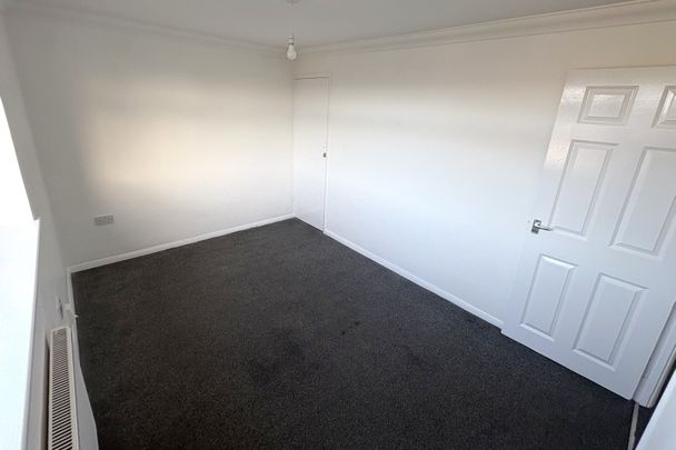 Inkerman Road, Woking, Surrey, GU21 - Photo 1