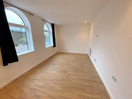 1 bedroom apartment to rent - Photo 2