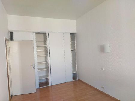 Location Appartement 3 pièces 86m² TOULOUSE 31200 - Photo 4