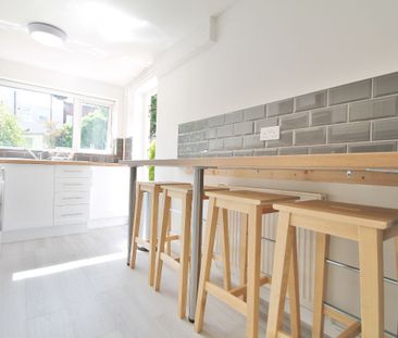 Whitland Rd, Kensington. - Photo 1