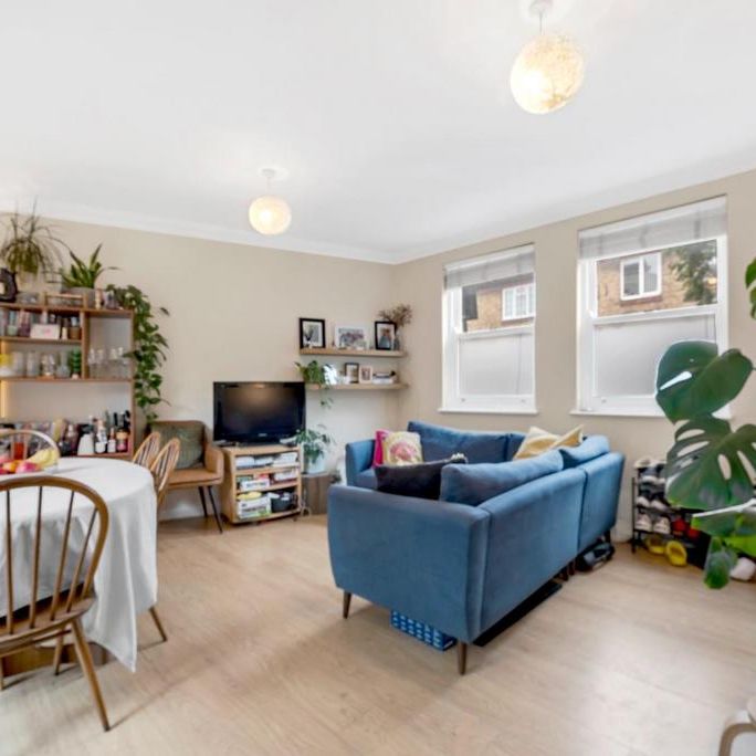 2 bedroom terraced house to rent - Photo 1