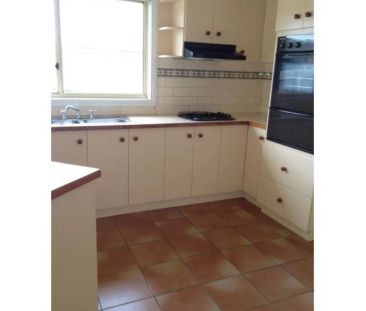 Quiet Location - Photo 6