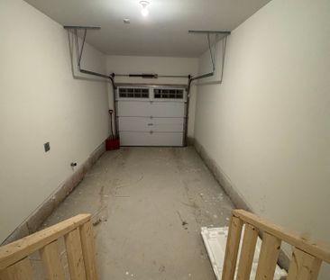 For Lease - 77 Vickerman Street, Brampton, Ontario - Photo 2
